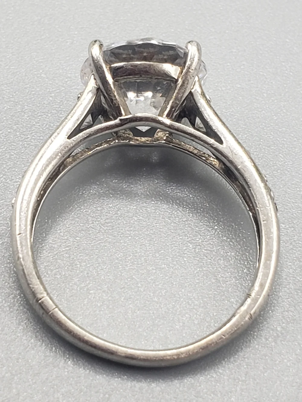 Sterling Silver w/ CZ crystals - Solitaire Cocktail Ring 7.75